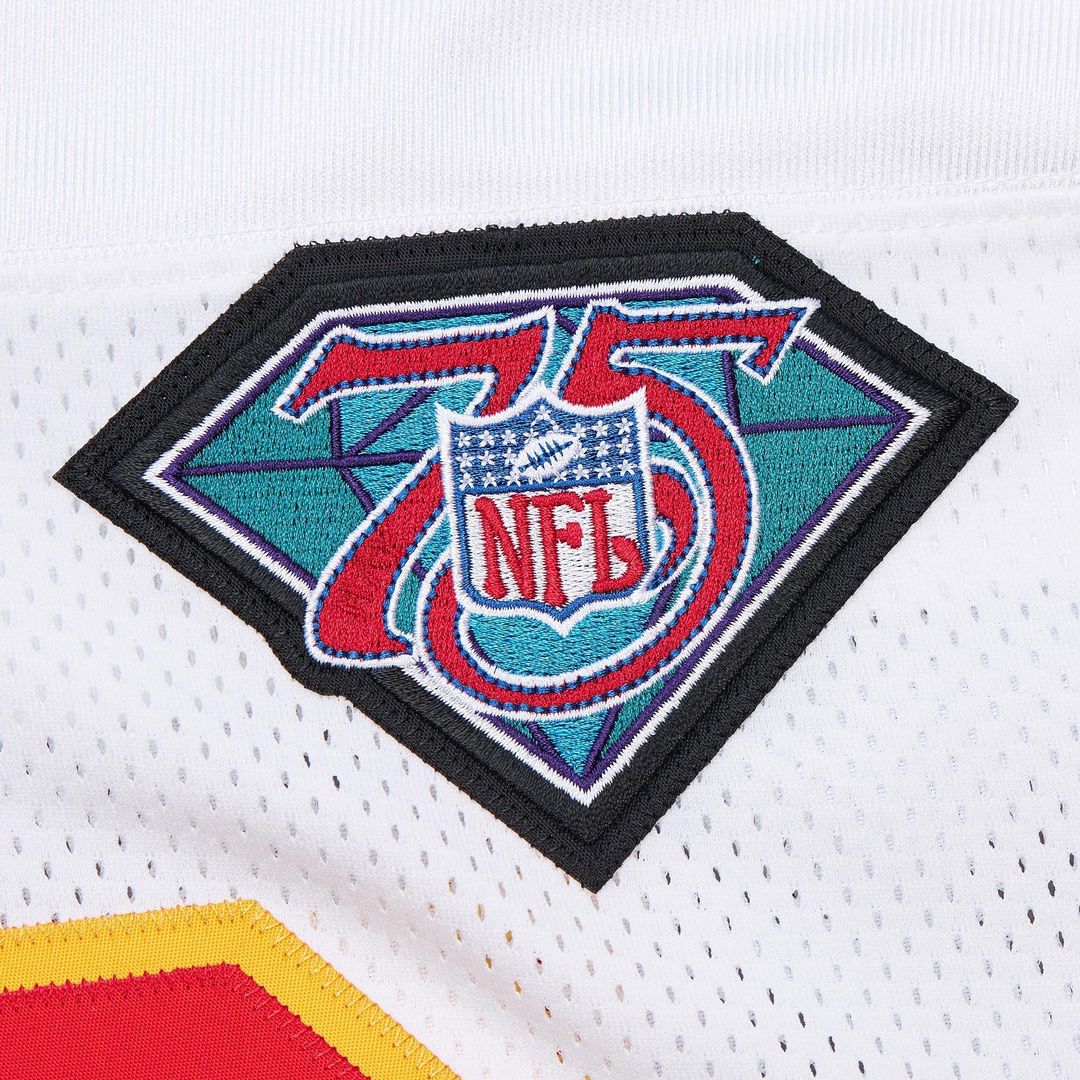 Kansas City Chiefs 1994 Derrick Thomas Mitchell & Ness White Authentic Throwback Retired Player Jersey