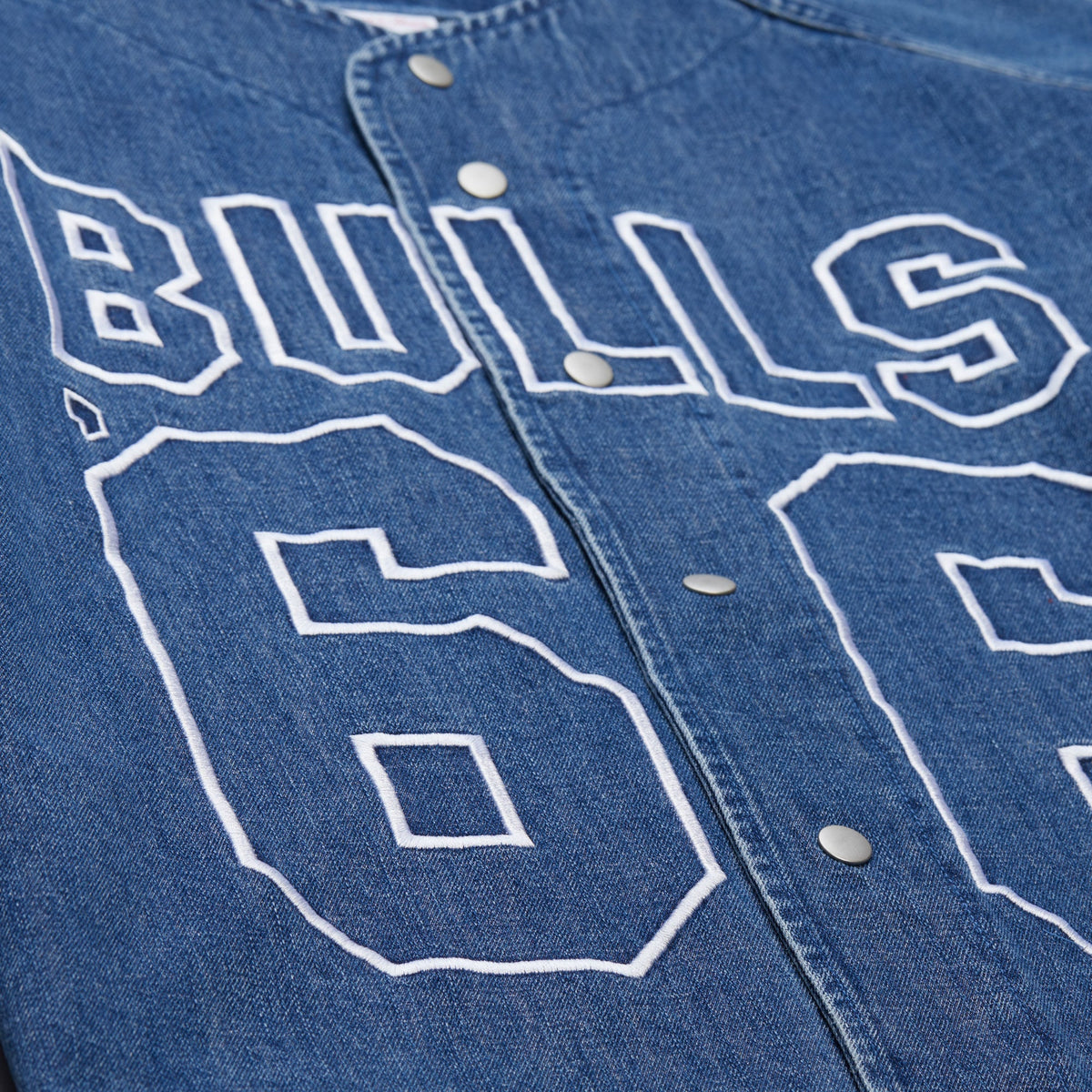 Chicago Bulls Mitchell & Ness Summer Breeze Baseball Jersey - Blue