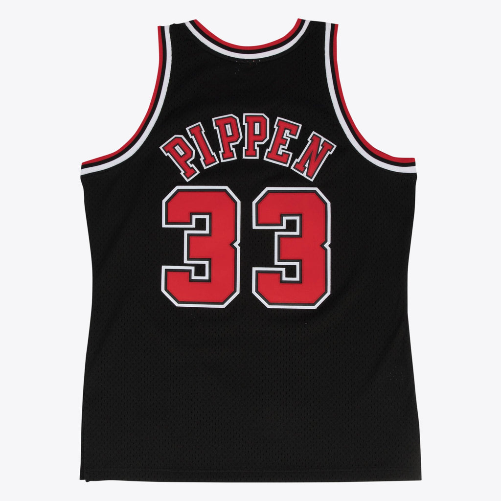 Chicago Bulls Scottie Pippen 1997-98 Hardwood Classics Alternate Swingman Jersey By Mitchell & Ness - Black